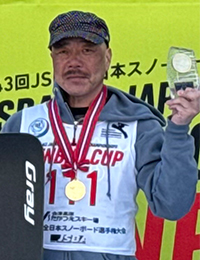 Nariyasu Murata